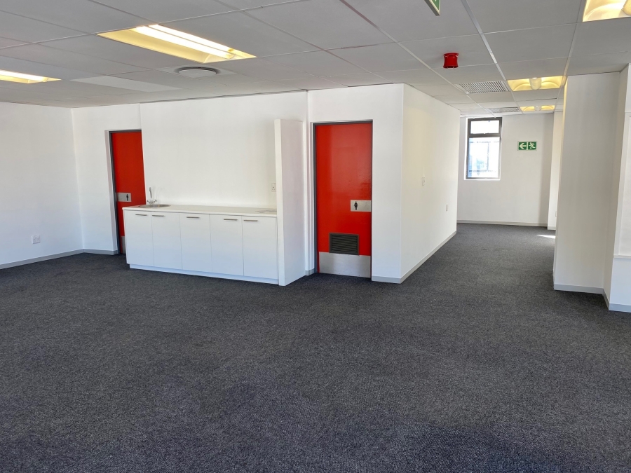To Let Commercial Property for Rent in Woodstock Western Cape